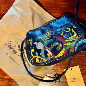 Patricia NASH navy blue PURSE, embroidered, bird, floral, brand new w/ tags!